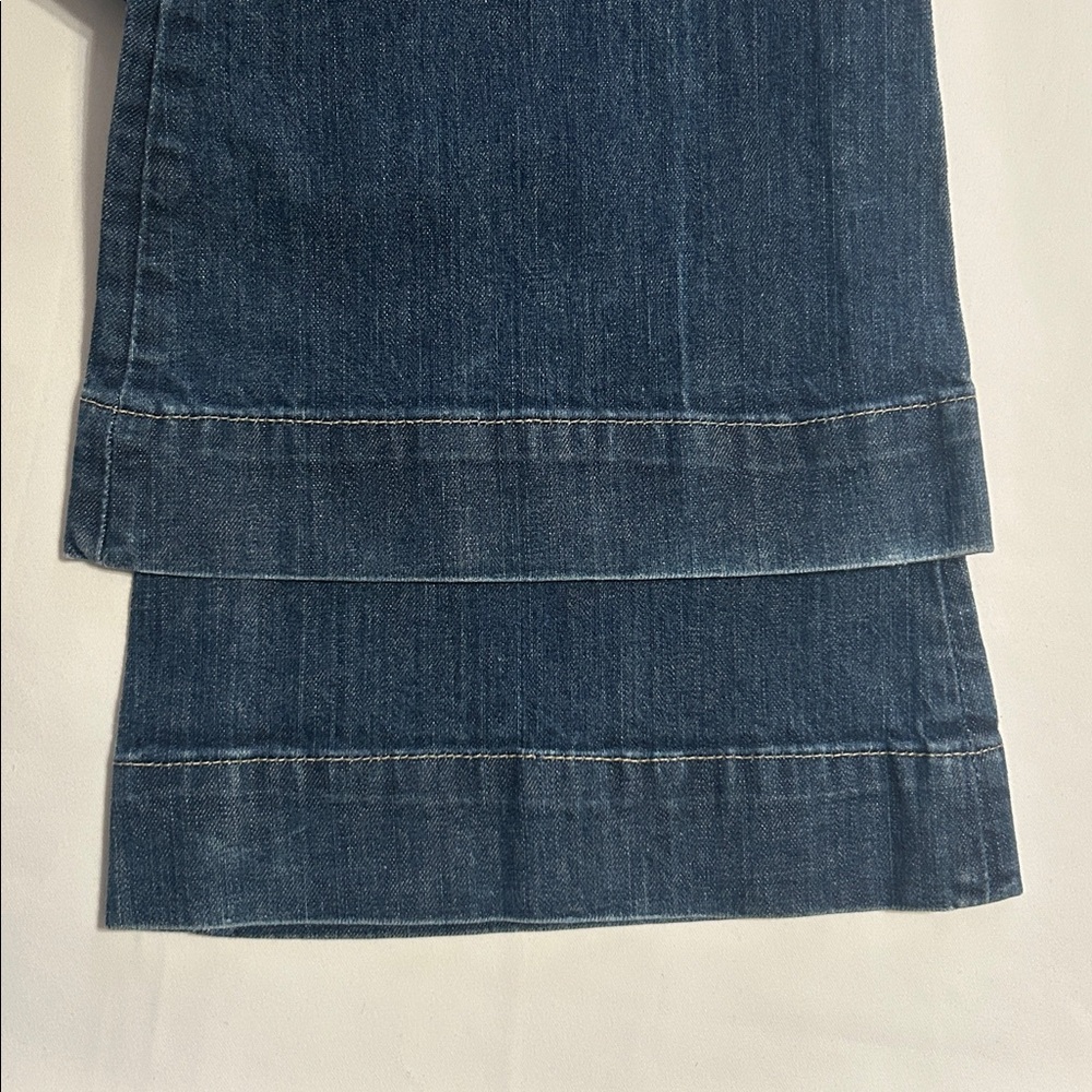 American Eagle Live Your Life Flare Jeans - Size 4 - Picture 9 of 9